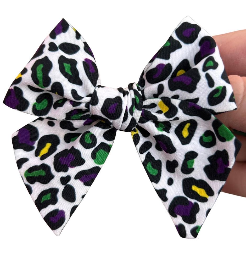 Party Animal Print Pinwheel Bow