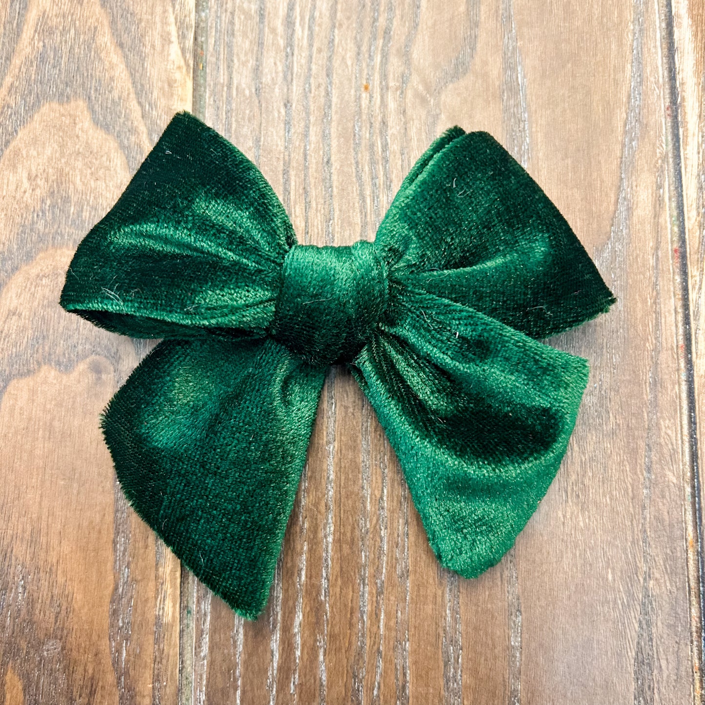 Green Velvet Pinwheel Bow